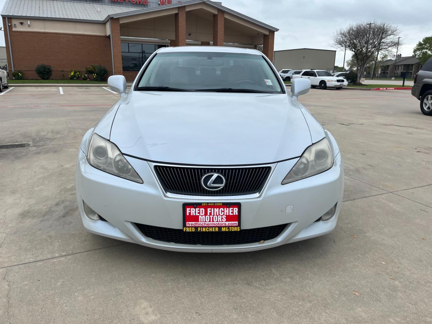 2008 white /TAN Lexus IS IS 250 6-Speed Manual (JTHBK262285) with an 2.5L V6 24V DOHC engine, 6-Speed Manual Overdrive transmission, located at 14700 Tomball Parkway 249, Houston, TX, 77086, (281) 444-2200, 29.928619, -95.504074 - Photo#1